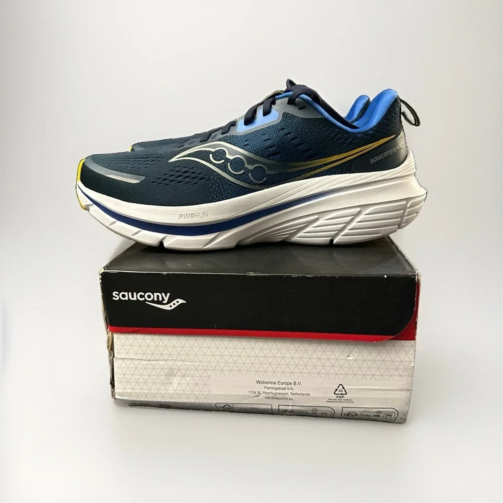 Size 11 - Saucony Guide 18 Navy Skydiver